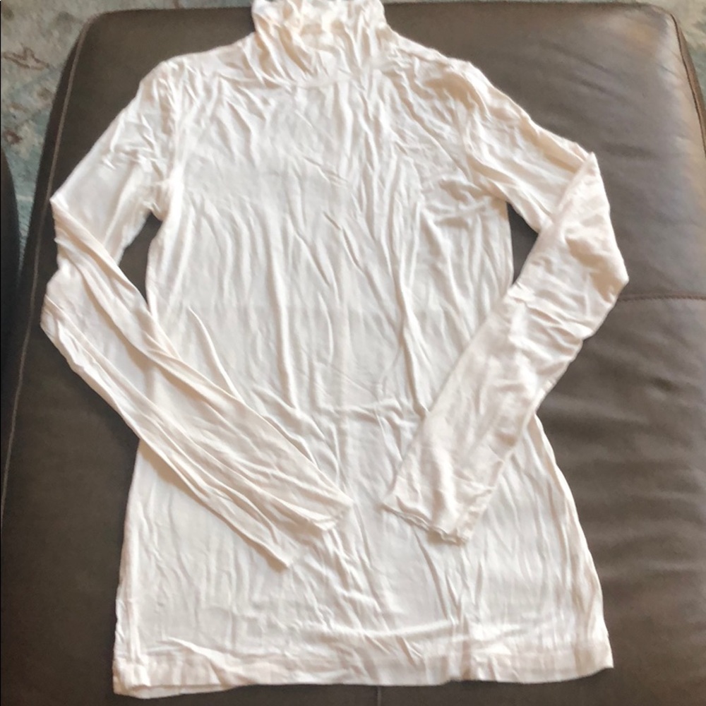 Tee - Picture 1 of 3